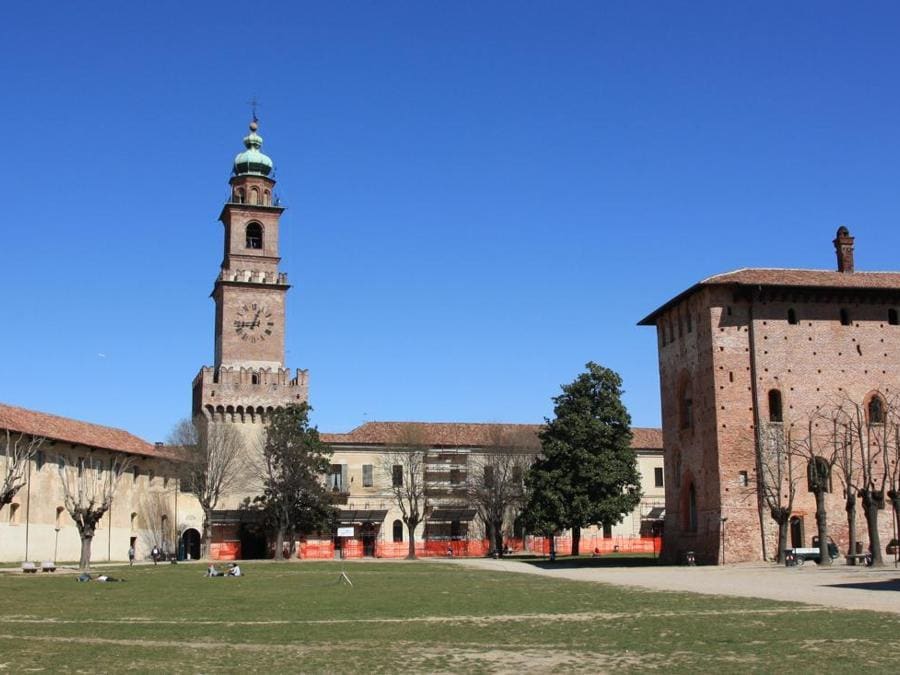 Le FOTO di MILANO degli ANNI OTTANTA mostrano una CITTÀ molto DIVERSA -  Milano Città Stato