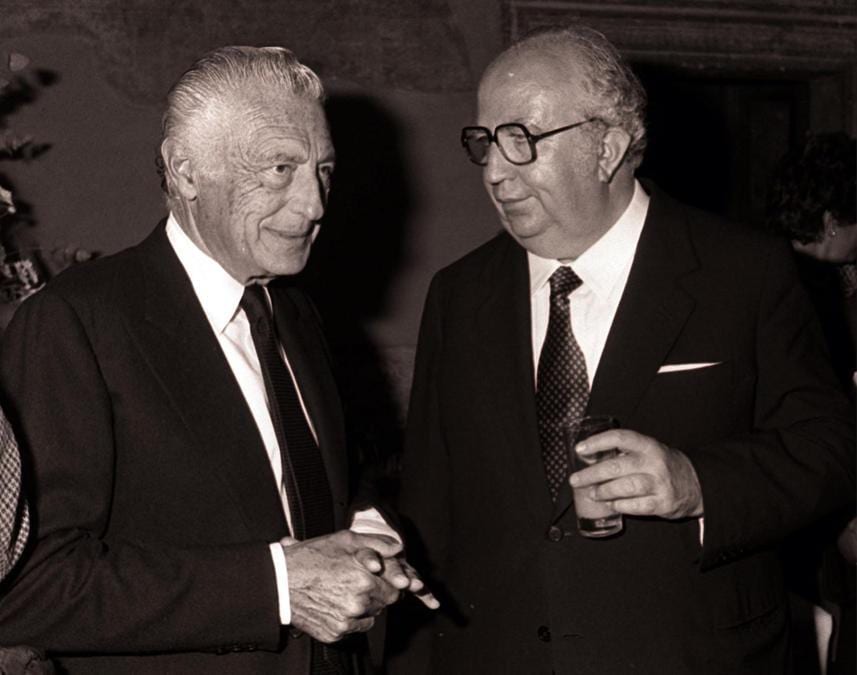 Una foto di archivio di Gianni Agnelli e Giovanni Spadolini (ANSA)