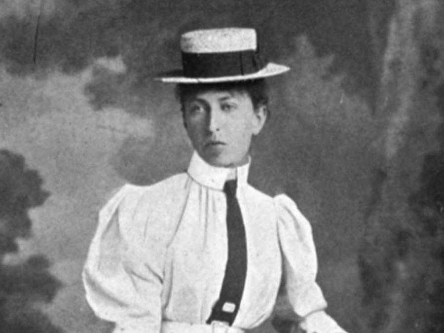 L'inglese Blanche Bingley Hillyard, 6 vittorie nel singolare femminile. 
