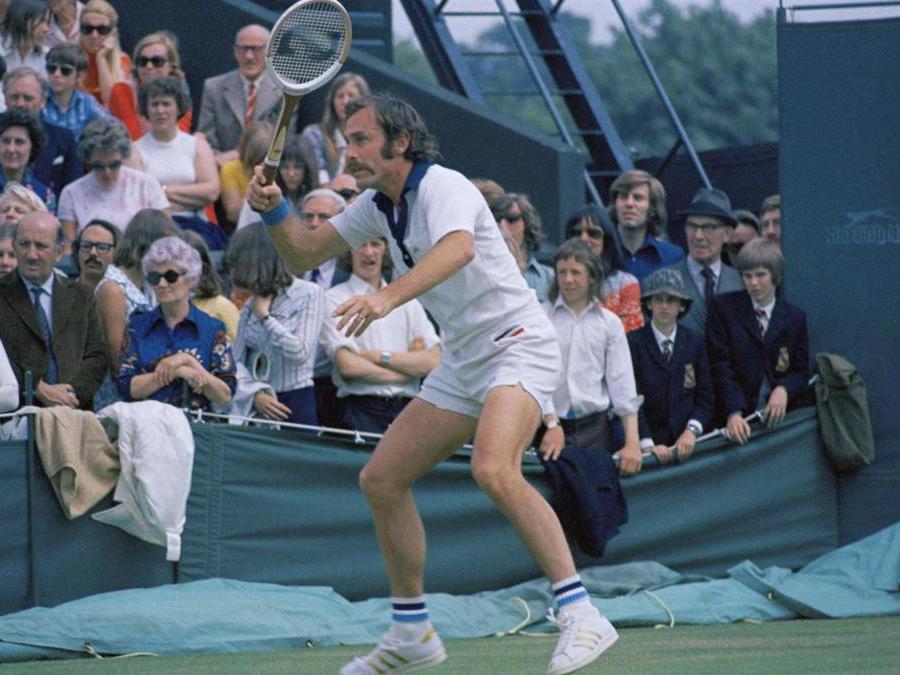 L'australiano John Newcombe, 3 vittorie nel singolare maschile. (AP) 