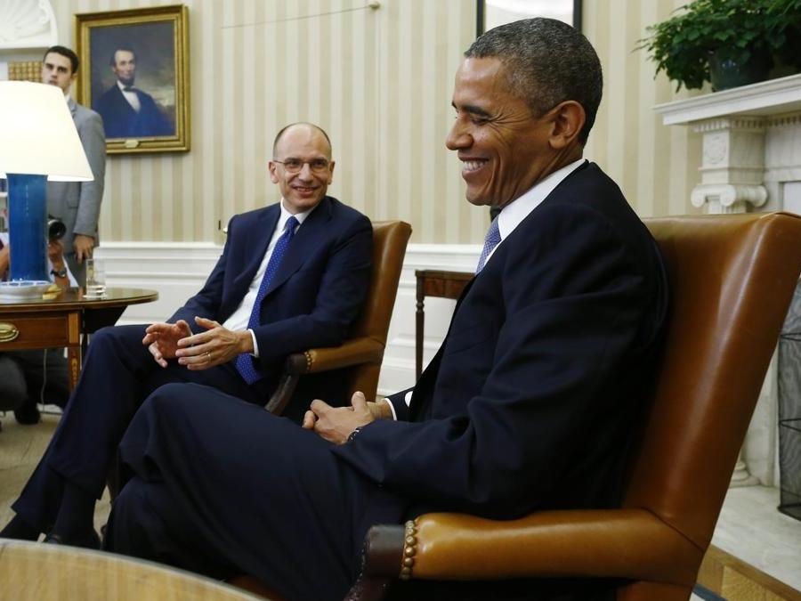 Barack Obama  e Gianni Letta alla Casa Bianca a Washington 2013.  (AP Photo/Charles Dharapak)