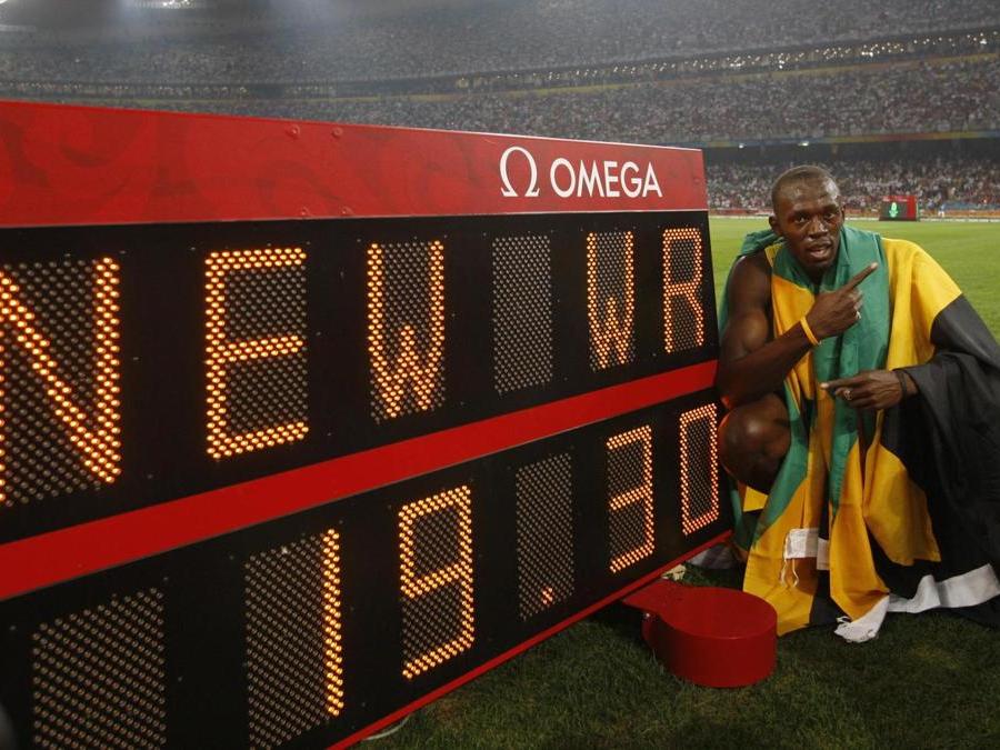 2008. Oro olimpico e nuovo record del mondo nei 200 metri con il tempo di 19,30, alle Olimpiadi di Pechino. (AGF)