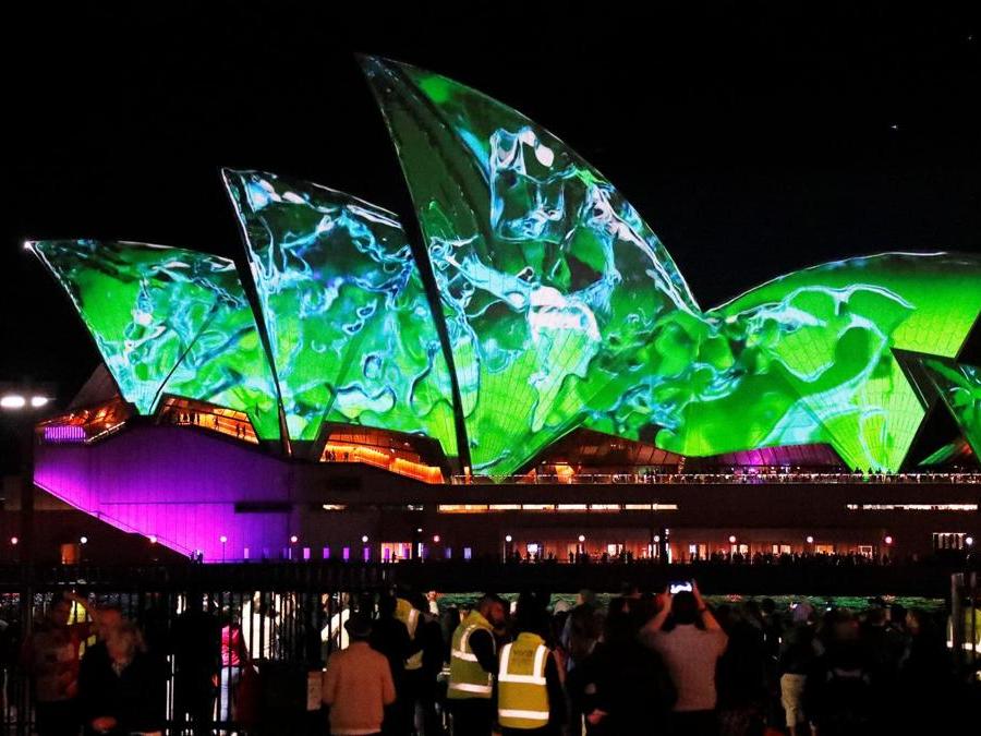 Vivid Sydney, Festival di luci, musica e idee più grande la mondo. Il festival dura per 23 giorni, inizio festival, 25 maggio 2018. (REUTERS/David Gray)