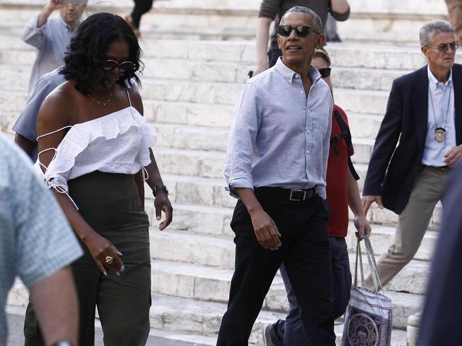 Michelle e Barack Obama a Siena (Ansa)