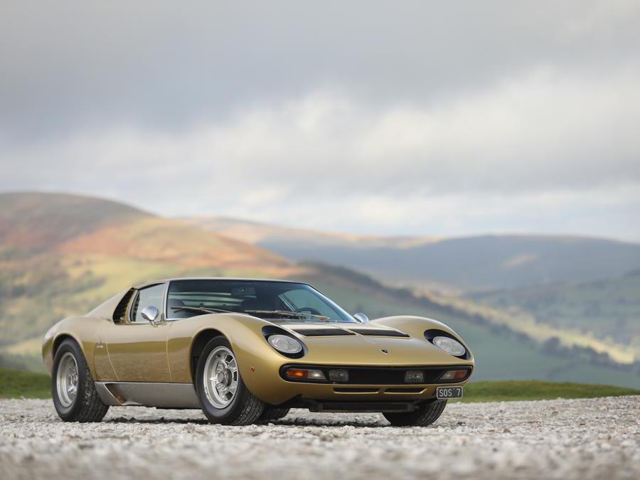 1971_Lamborghini_Miura_P400_SV_Speciale copyright and courtesy of Gooding & Company. Photos by Mathieu Heurtault.