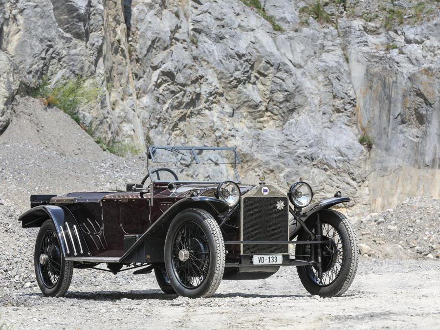 1924_Lancia_Lambda_Series_III_Torpedo.copyright and courtesy of Gooding & Company. Photos by Mathieu Heurtault