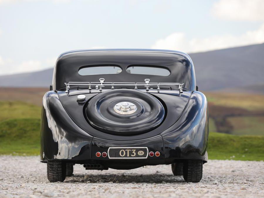1937_Bugatti_Type_57S_Atalante copyright and courtesy of Gooding & Company. Photos by Mathieu Heurtault