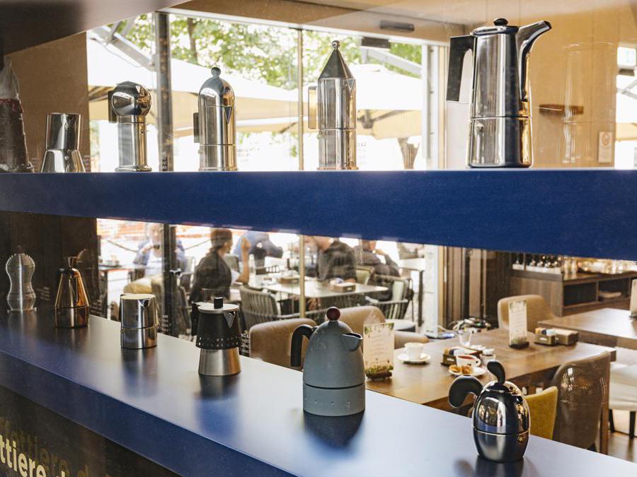 Flagship Lavazza,Le Caffetterie dei Maestri (Credit Giulio Iacchetti)