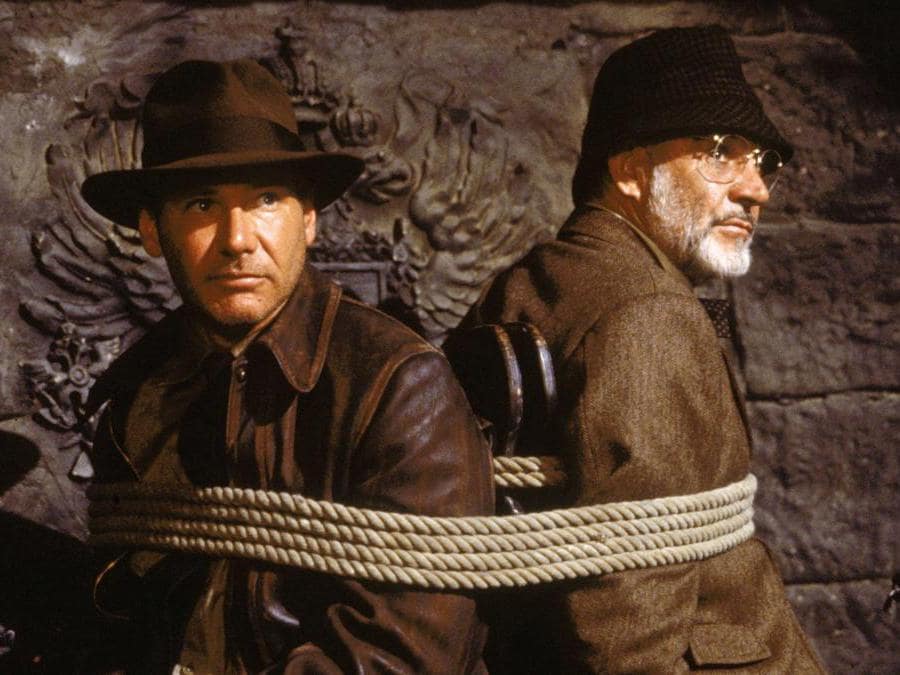 foto IPP/capital pictures immagini di scena del film Indiana Jones e l'ultima crociata (1989) nella foto Sean Connery e Harrison Ford -
