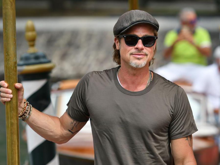 L’attore Brad Pitt (Photo by Alberto PIZZOLI / AFP)