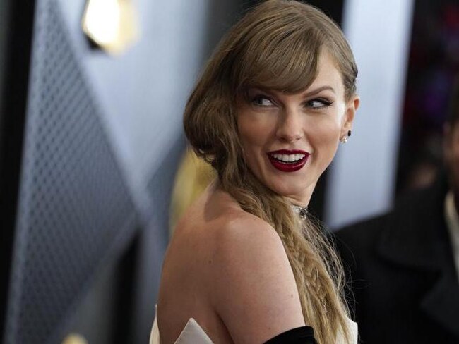 Taylor Swift nella storia: si aggiudica il quarto Grammy per il miglior album 