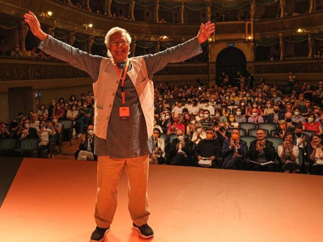 Il Nobel Yunus alla guida del Bangladesh