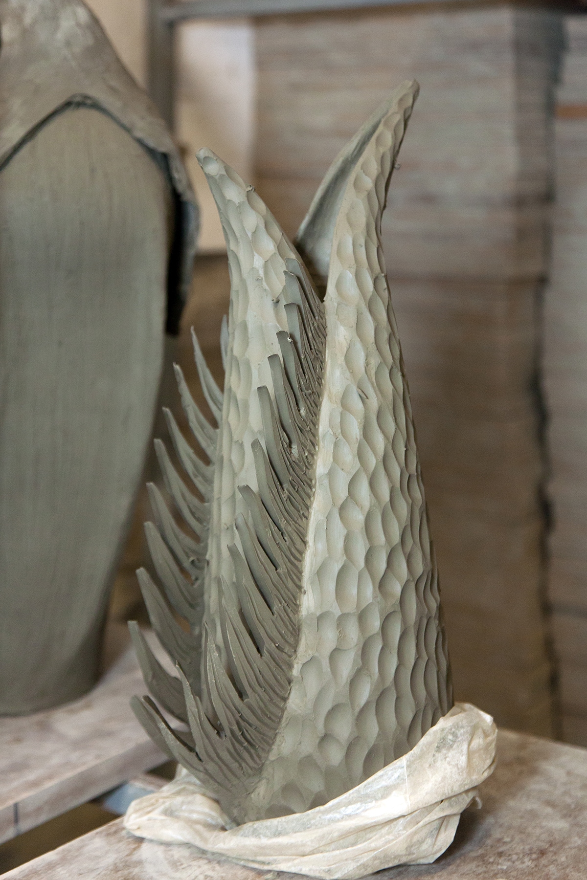 Uno dei vasi scultura di Semina. (foto di Laura Tofani)