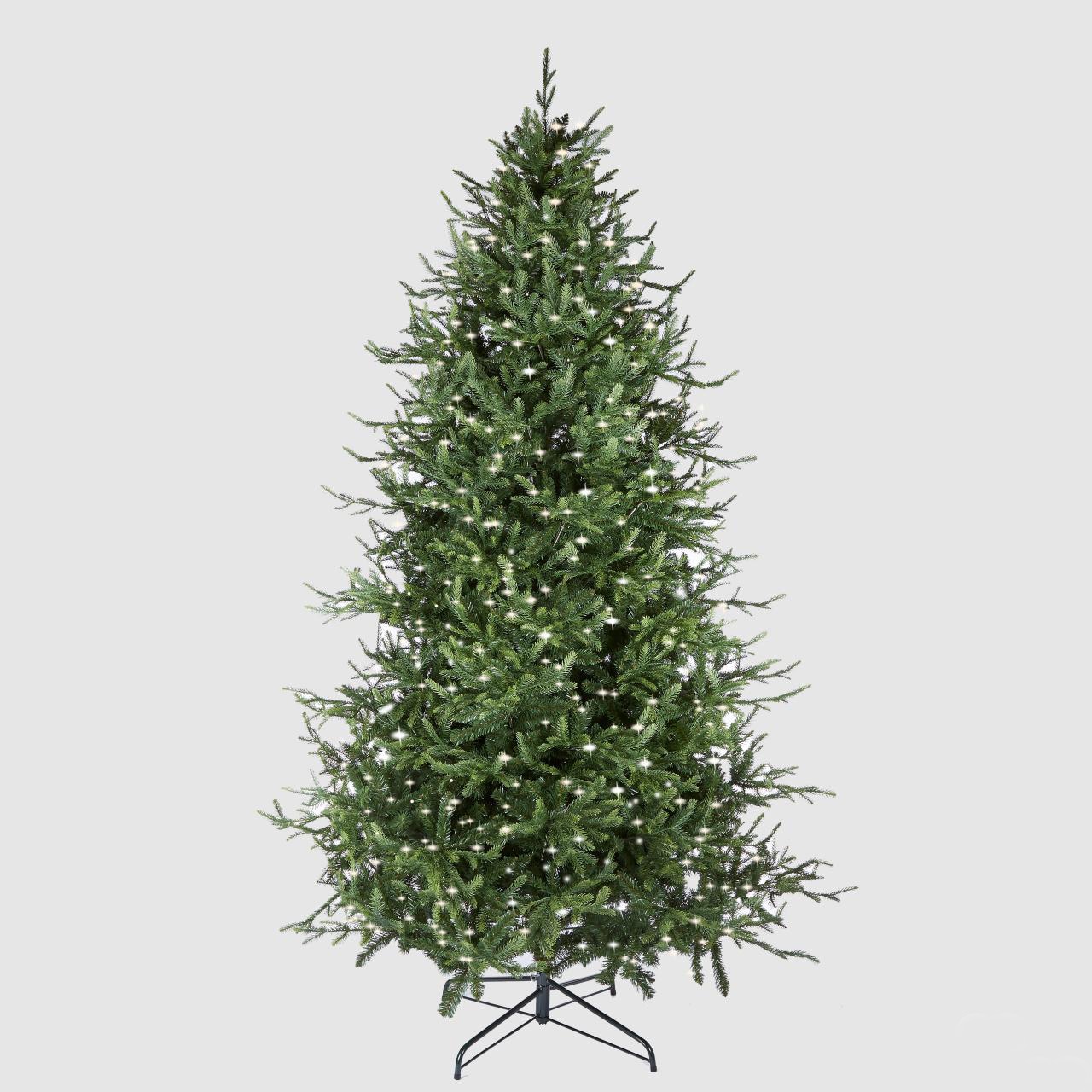 I consigli per comporre un albero di Natale deluxe
