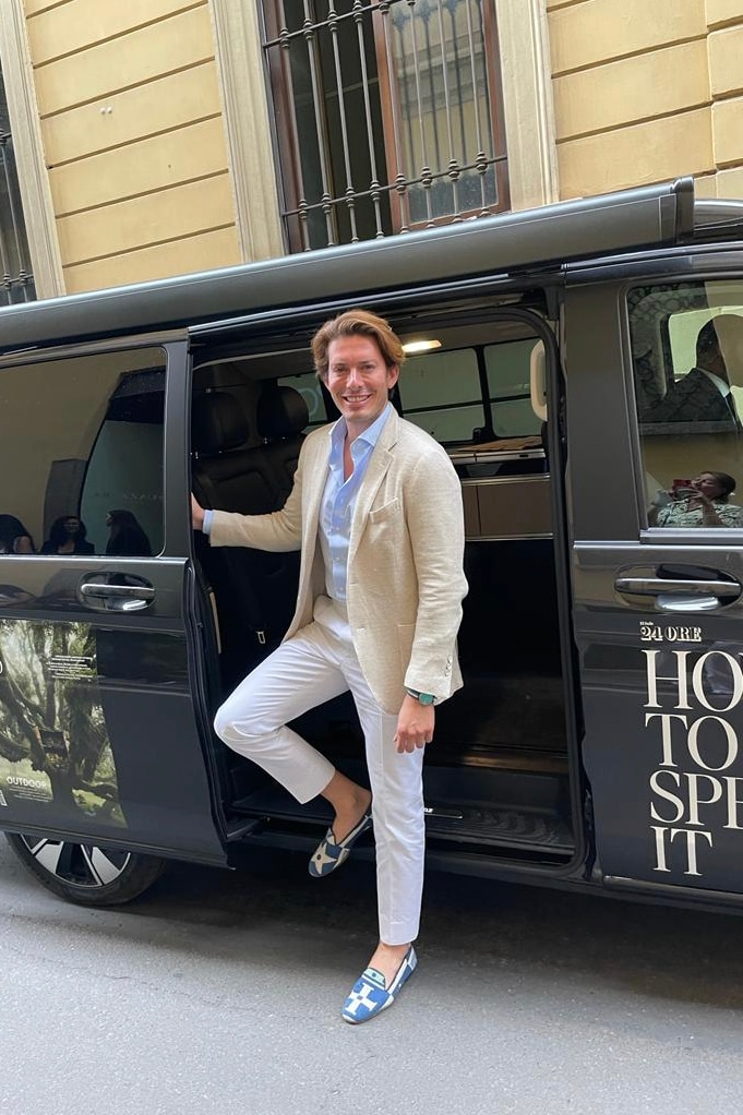 Edgardo Osorio fondatore e designer di Aquazzurra che ha presentato la prima collezione di Aquazzurra casa.