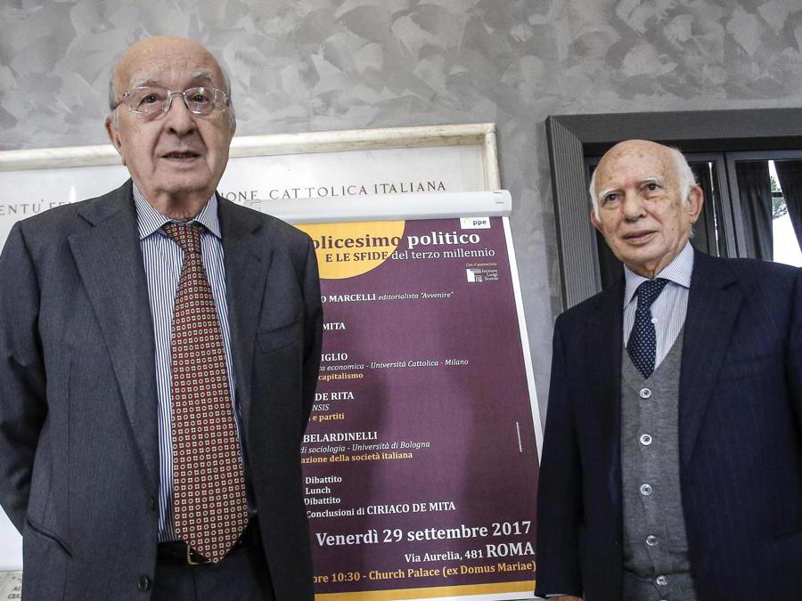 Ciriaco De Mita e Paolo Cirino Pomicino durante il convegno ''Cattolicesimo politico, e le sfide del terzo millennio'', Roma, 29 settembre 2017. ANSA/GIUSEPPE LAMI