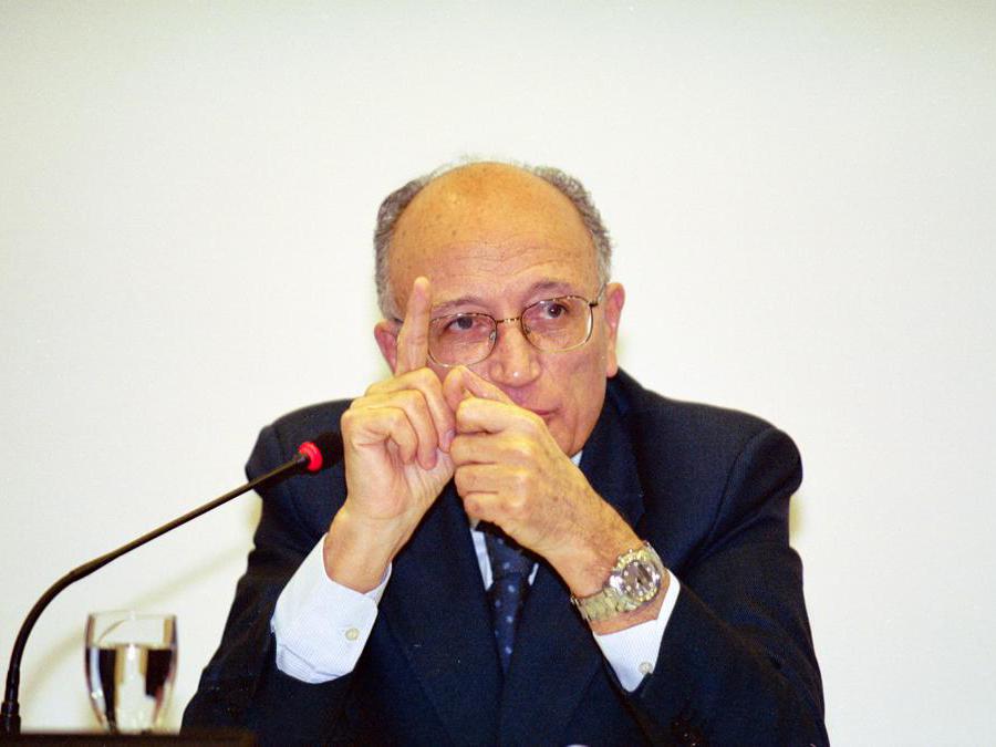 Tavola rotonda sù legalita tra etica, diritto e politica con  Francesco Saverio Borrelli    - 2003 (Mario Di Salvo/Fotogramma)
