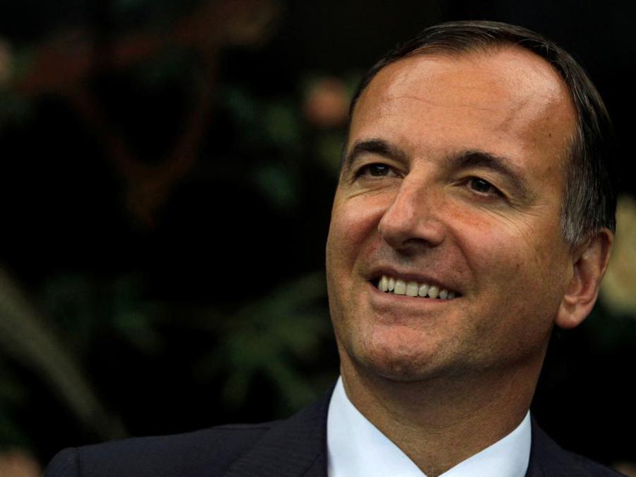 Il ministro degli Affari Esteri Franco Frattini durante un convegno  a Beijing - 18 luglio (Reuters/Barry Huang)