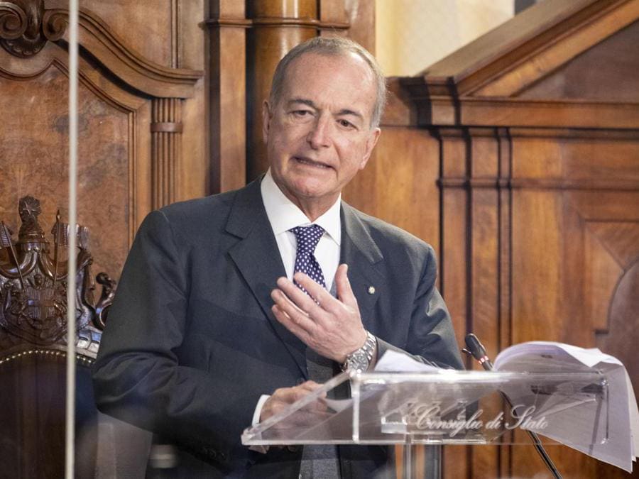 Franco Frattini ( Ansa/Francesco Ammendola)