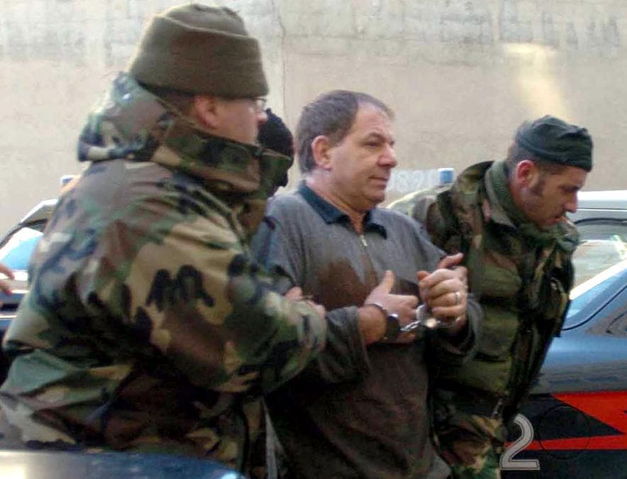 Gregorio Bellocco, arrestato il 16 febbraio 2005 a Rosarno (RC) dopo 11 anni di latitanza, esponente di spicco della ‘ndrangheta