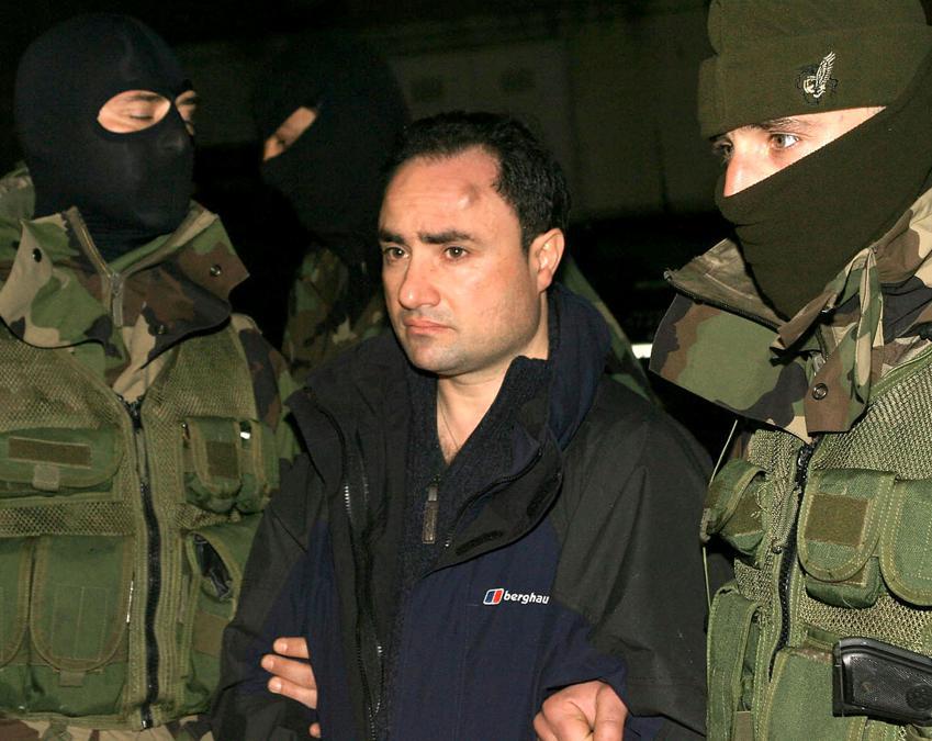 Giuseppe D'Agostino, arrestato il 23 marzo 2006 a Rizziconi (RC) dopo 10 anni di latitanza, esponente di spicco della ‘ndrangheta