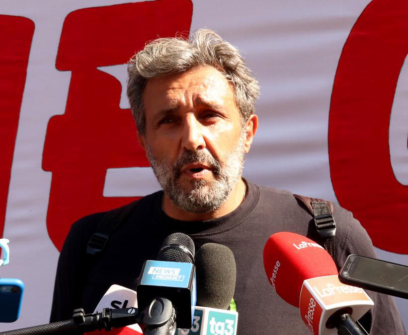 Sede di Emergency - camera ardente per Gino Strada - Flavio Insinna 