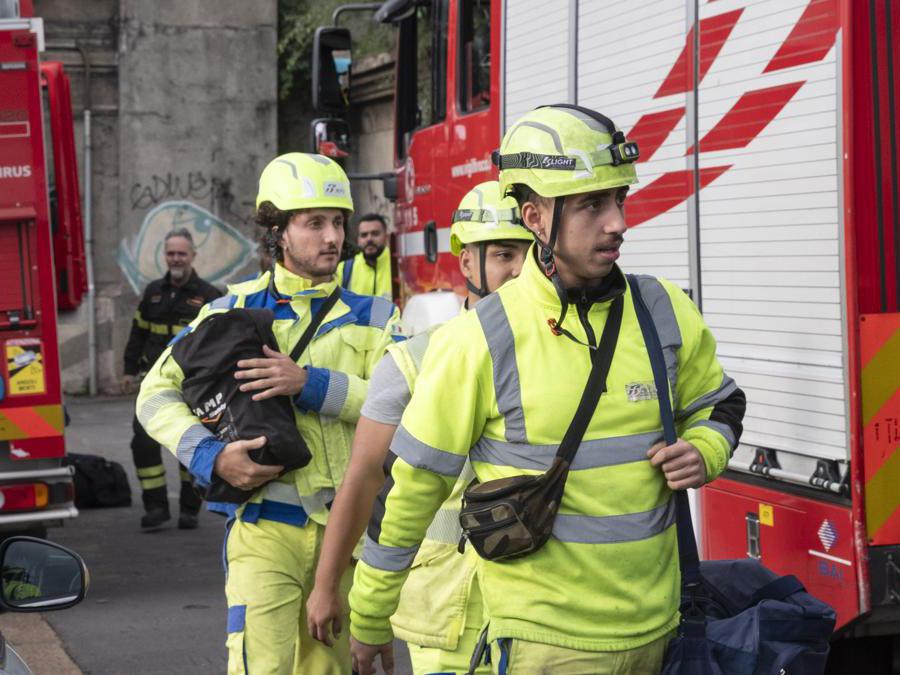 Viale Sarca, Fulvio testi. Deragliamento di un treno a seguito dell'impatto con un vagone merce. Nessuna vittima. - Cronaca- Milano, Italia - Venerdì 13 settembre 2024. (Foto Alessandro Cimma/Lapresse)