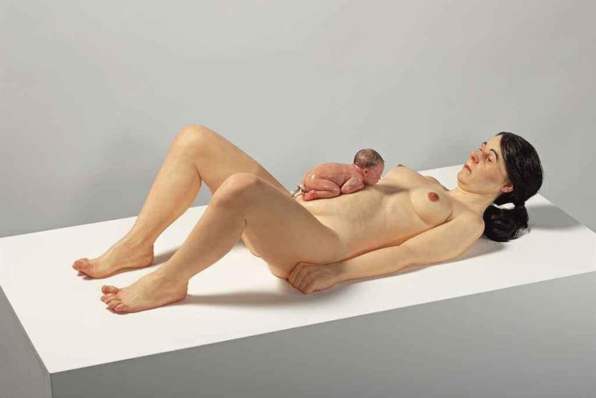 Ron Mueck, Mother and Child
