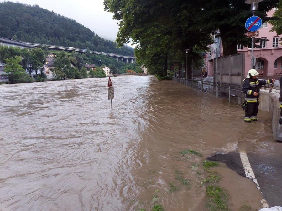 Alto Adige. ANSA/US VIGILI DEL FUOCO 