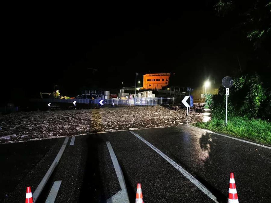 Alto Adige. ANSA/US VIGILI DEL FUOCO 