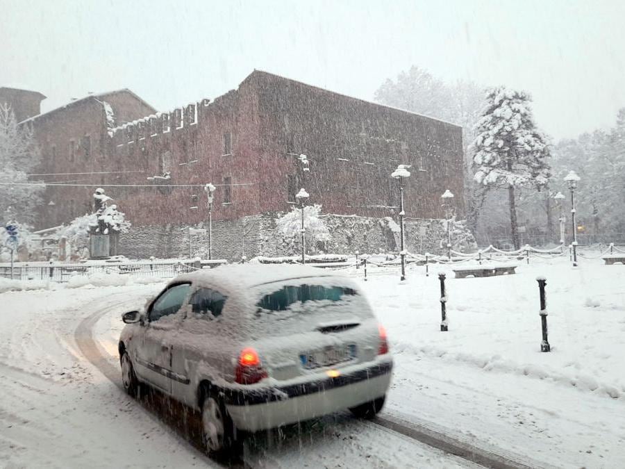 Milano - 28/12/2020 nella foto il Castello Visconteo (Foto IPP/Mauro Chierico) 