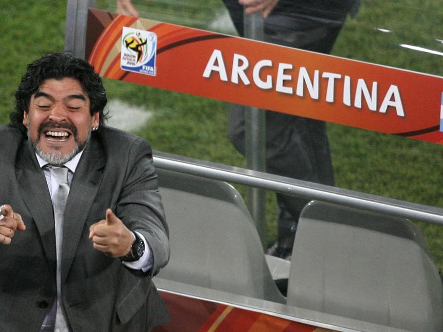 Diego Armando Maradona tecnico della Nazionale Argentina ai Mondiali di Calcio nel 2010 (Simon Stacpoole/Ipp)