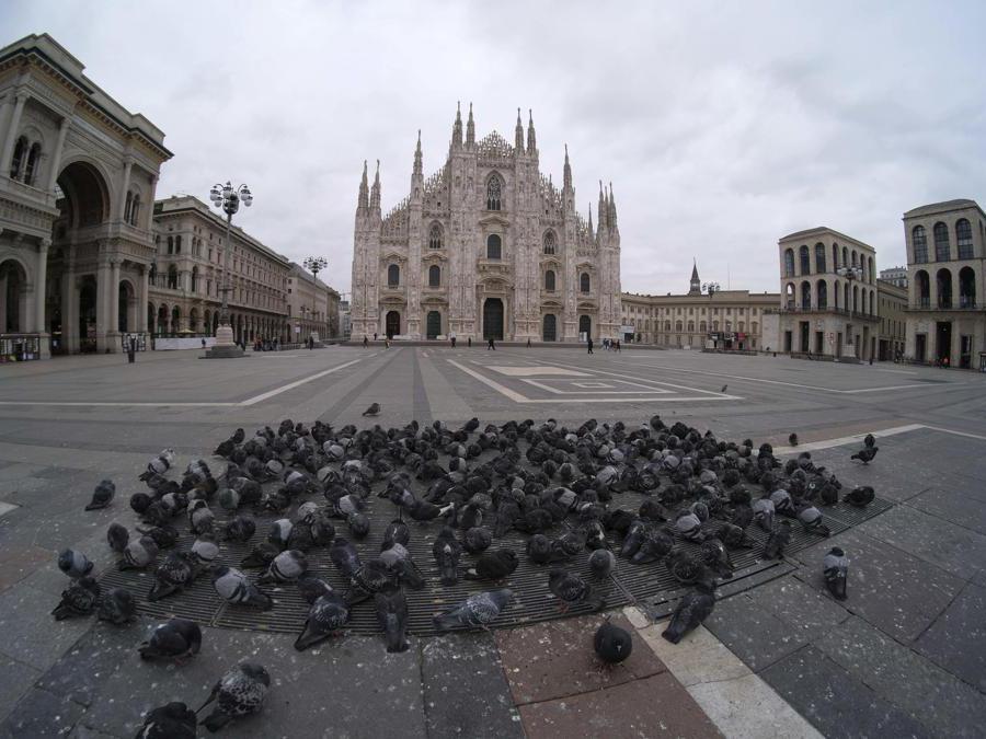 Piazza Del Duomo (Ansa / Andrea Fasani) 