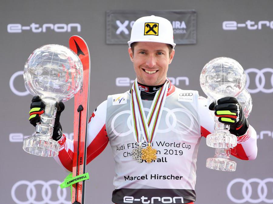 MARZO. SCI ALPINO. Il Re delle nevi, Marcel Hirscher, chiude l'anno agonistico e la carriera conquistando, dopo l'oro nello slalom e l'argento nel gigante ai mondiali di Are, l'ottava coppa del mondo generale consecutiva e le due coppe di specialità. Il campione austriaco lascia il circo bianco,collezionando 8 coppe del mondo generali e 12 di specialita, tre medaglie olimpiche e 11 titoli iridati. (Afp)