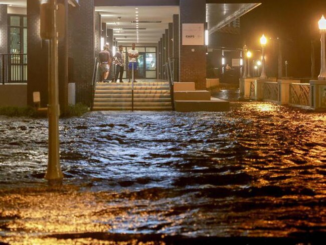 Uragano Milton in Florida, fuga e paura