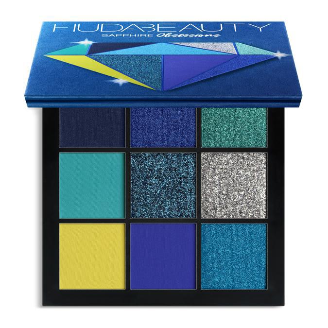 Huda Beauty Obsession Eye Shadow, una palette declinata nelle tonalità azzurro e blu