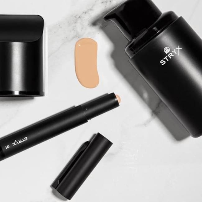Da David Beckham ad Adam Lambert, tutti pazzi per il make up maschile