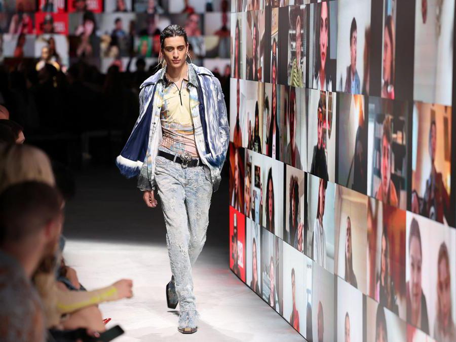 Moda diesel top