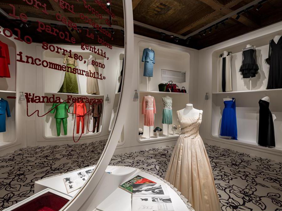 Firenze 18/05/2022, Palazzo Feroni, Museo Ferragamo: Inaugurazione mostra "Donne in Equilibrio". ©2022 Guglielmo de Micheli
