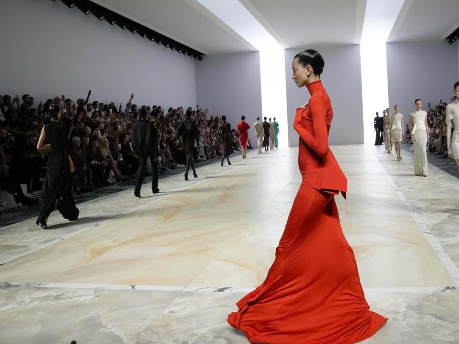  (AP Photo/Christophe Ena)