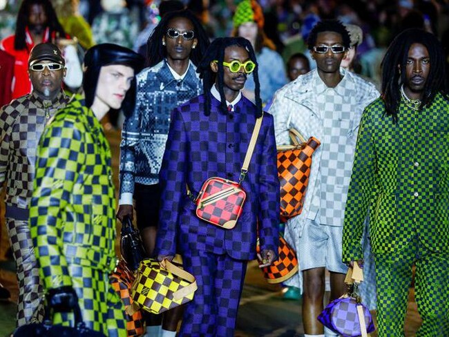 Louis Vuitton secondo Pharrell Williams: uno show faraonico per ...