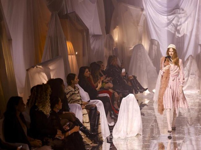 Valentino, la collezione per la PE 2025