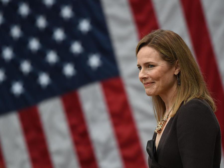 Amy Coney Barrett  (Photo by Olivier DOULIERY / AFP)