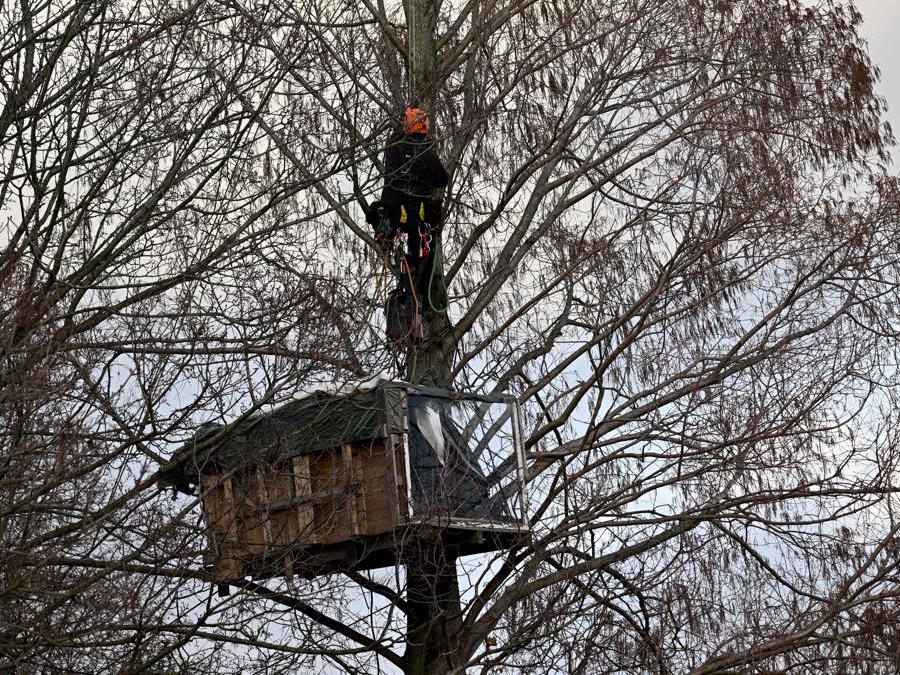 (Photo by INA FASSBENDER / AFP)