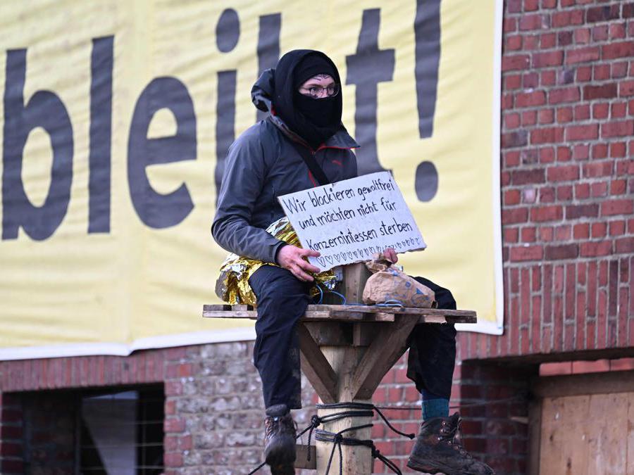  (Photo by INA FASSBENDER / AFP)