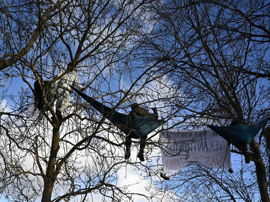 (Photo by INA FASSBENDER / AFP)