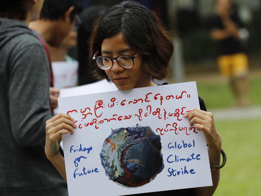 Yangon, Myanmar, 27 settembre 2019 (EPA/LYNN BO BO)