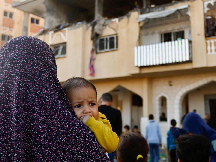  REUTERS/Ibraheem Abu Mustafa   TPX IMAGES OF THE DAY