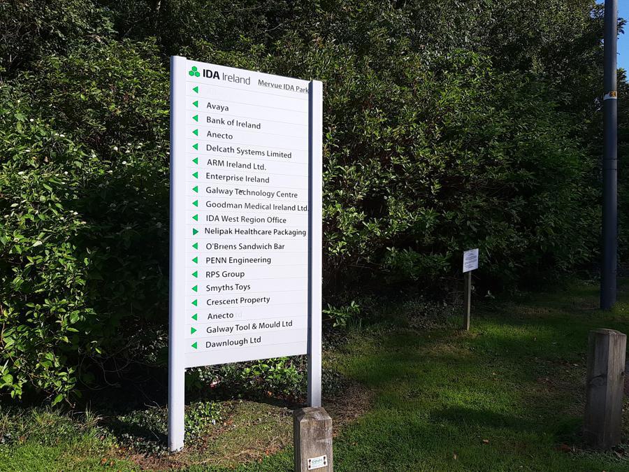 – Il cartello con le indicazioni delle start up insediate nel Galway Technology Centre