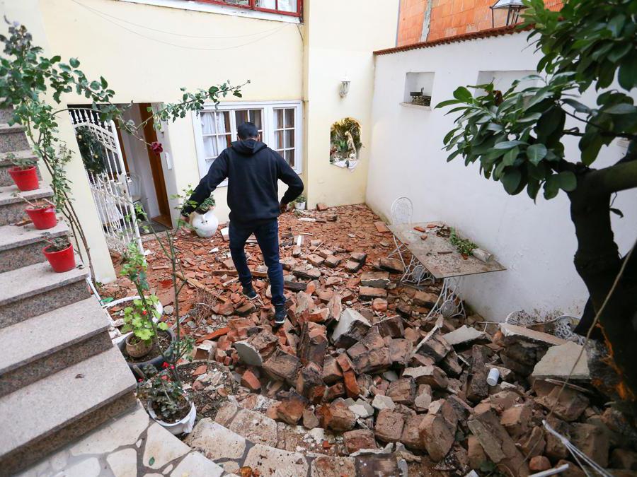 (Reuters / Antonio Bronic)